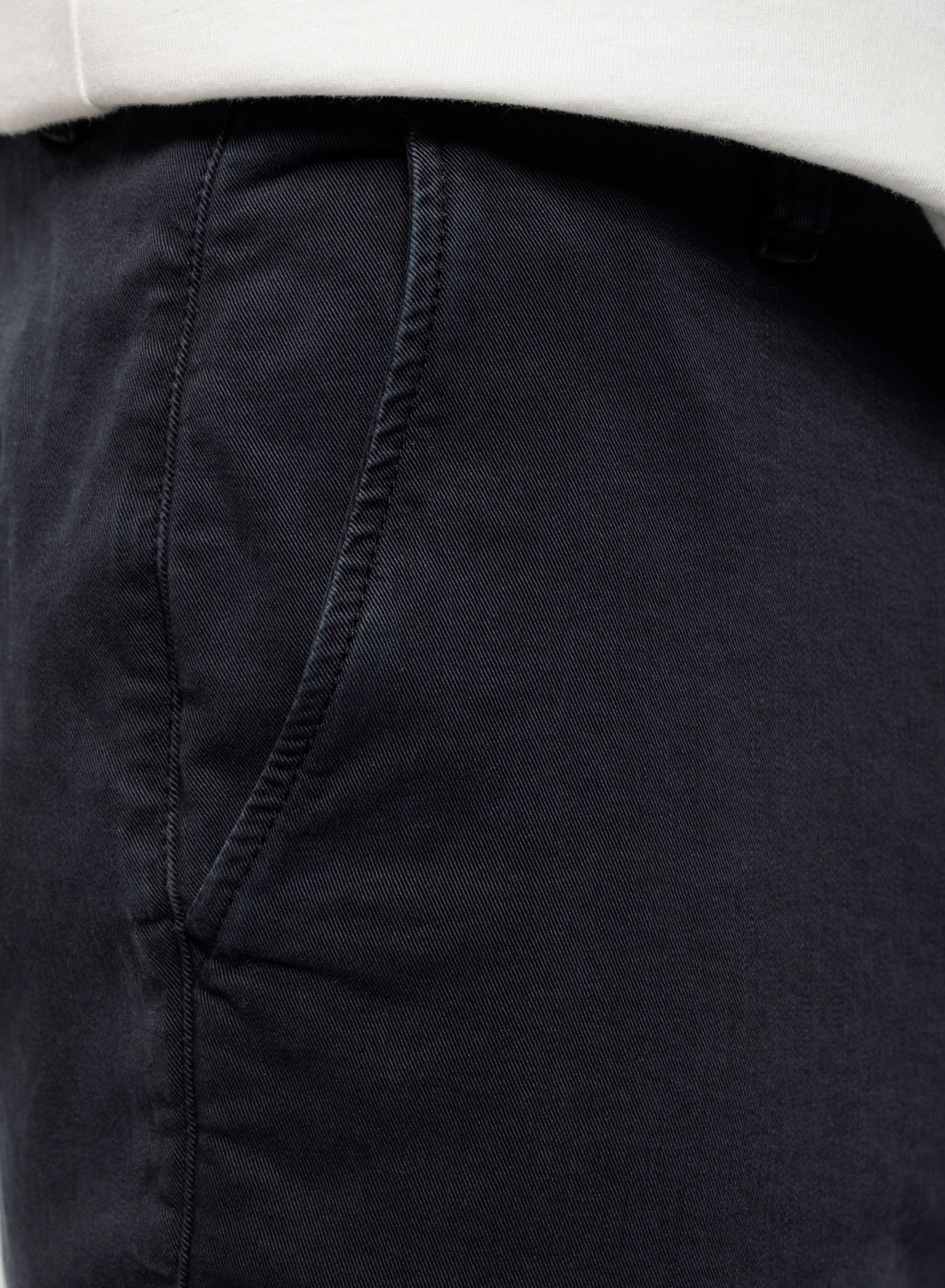 Easy Alvin Chino Dark Midnight