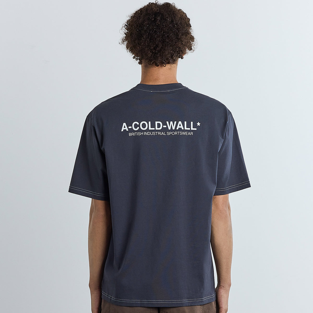 Back of A Cold Wall Moor T-shirt in midnight
