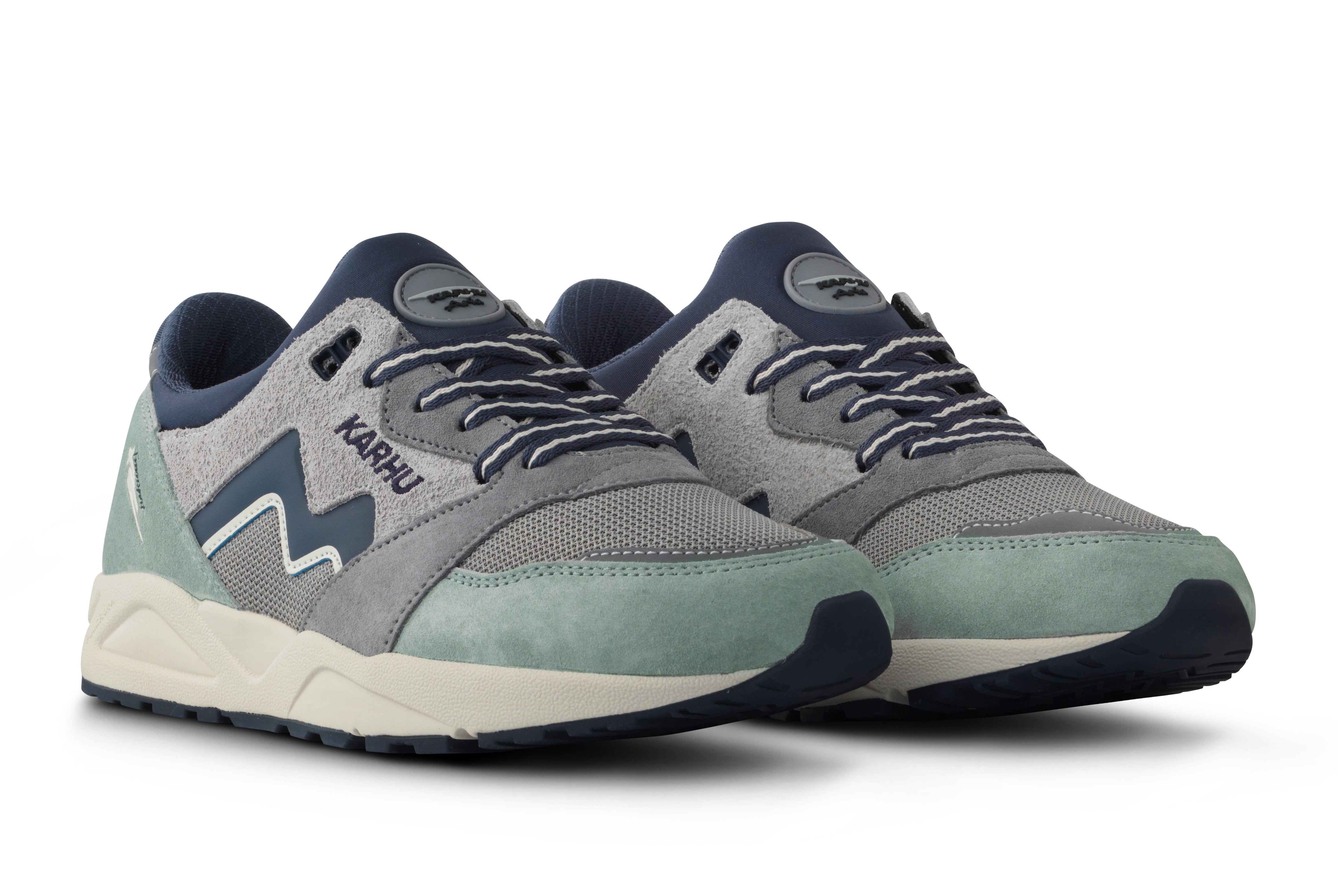 Aria 95 Trainers Aqua Gray / Vintage Indigo
