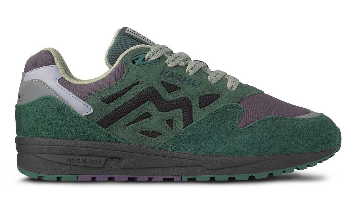 Karhu Legacy 96 Rain Forest Plum Perfect