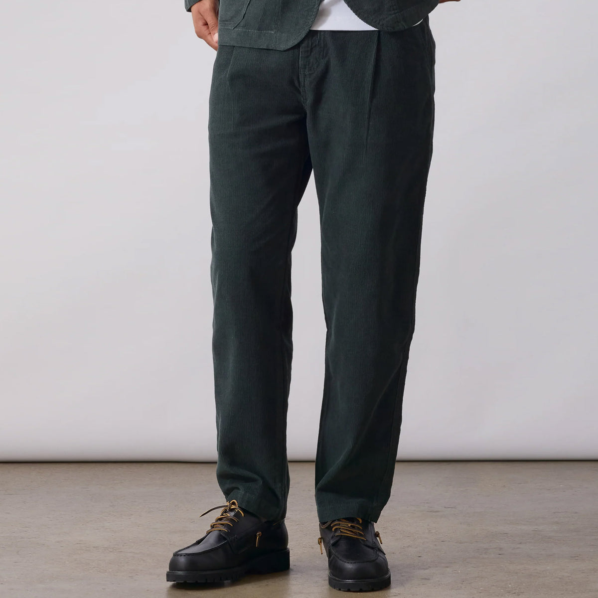 Fine Cord Waiter Pants Jewel