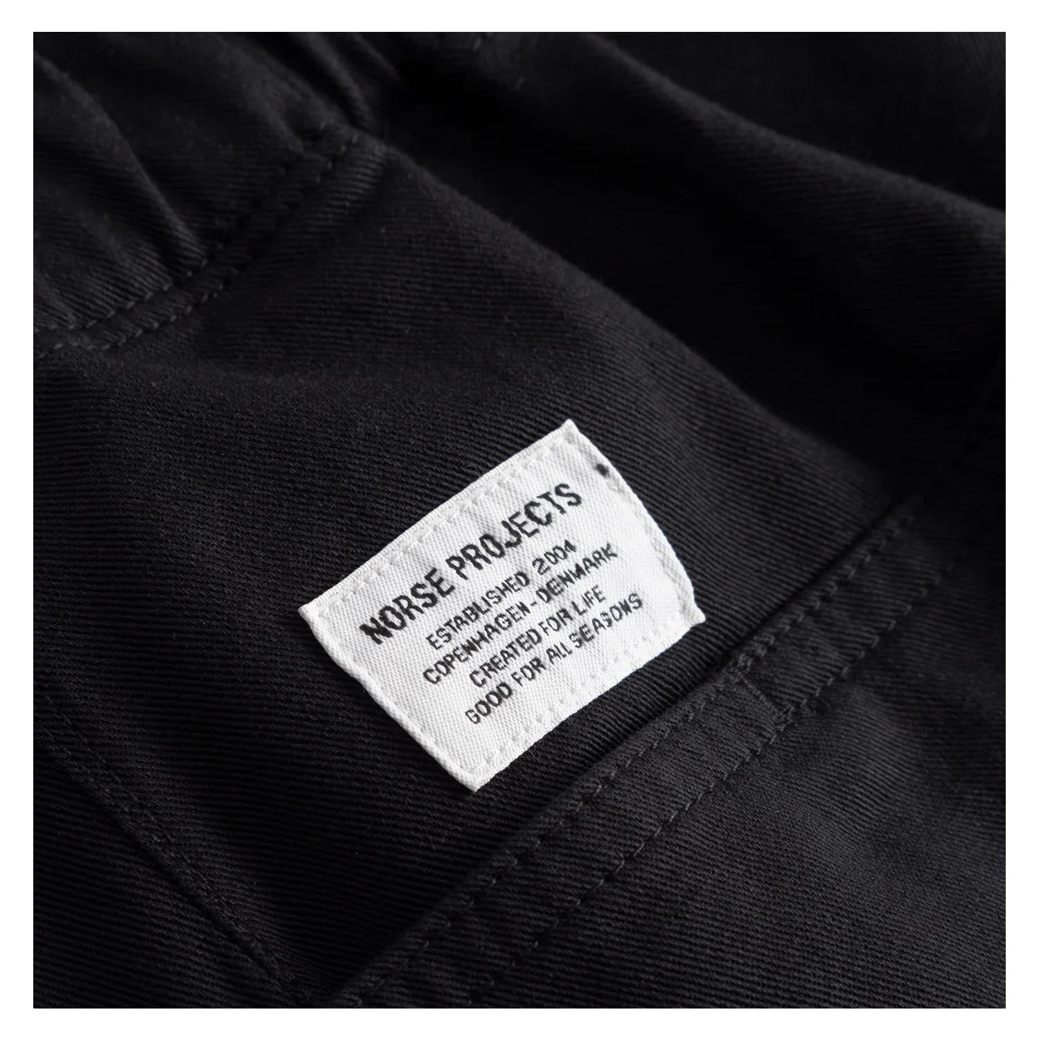 Trysil Regular Organic Stretch Twill Shorts Black