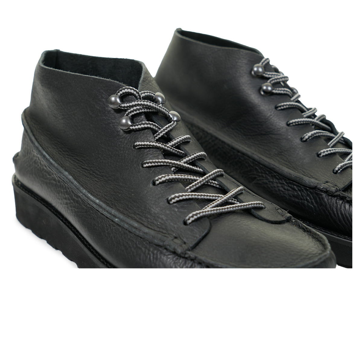Almeida 2 Black