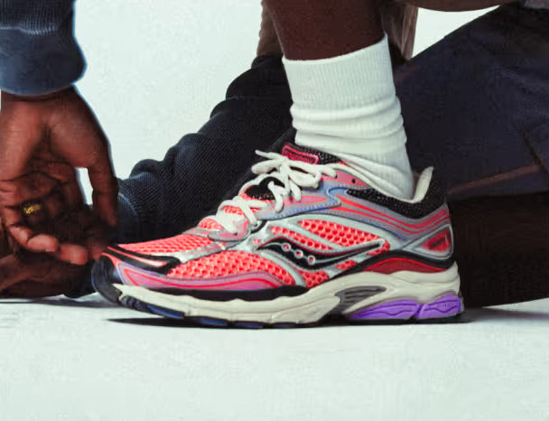 Why Is the Saucony ProGrid Omni 9 So Popular?