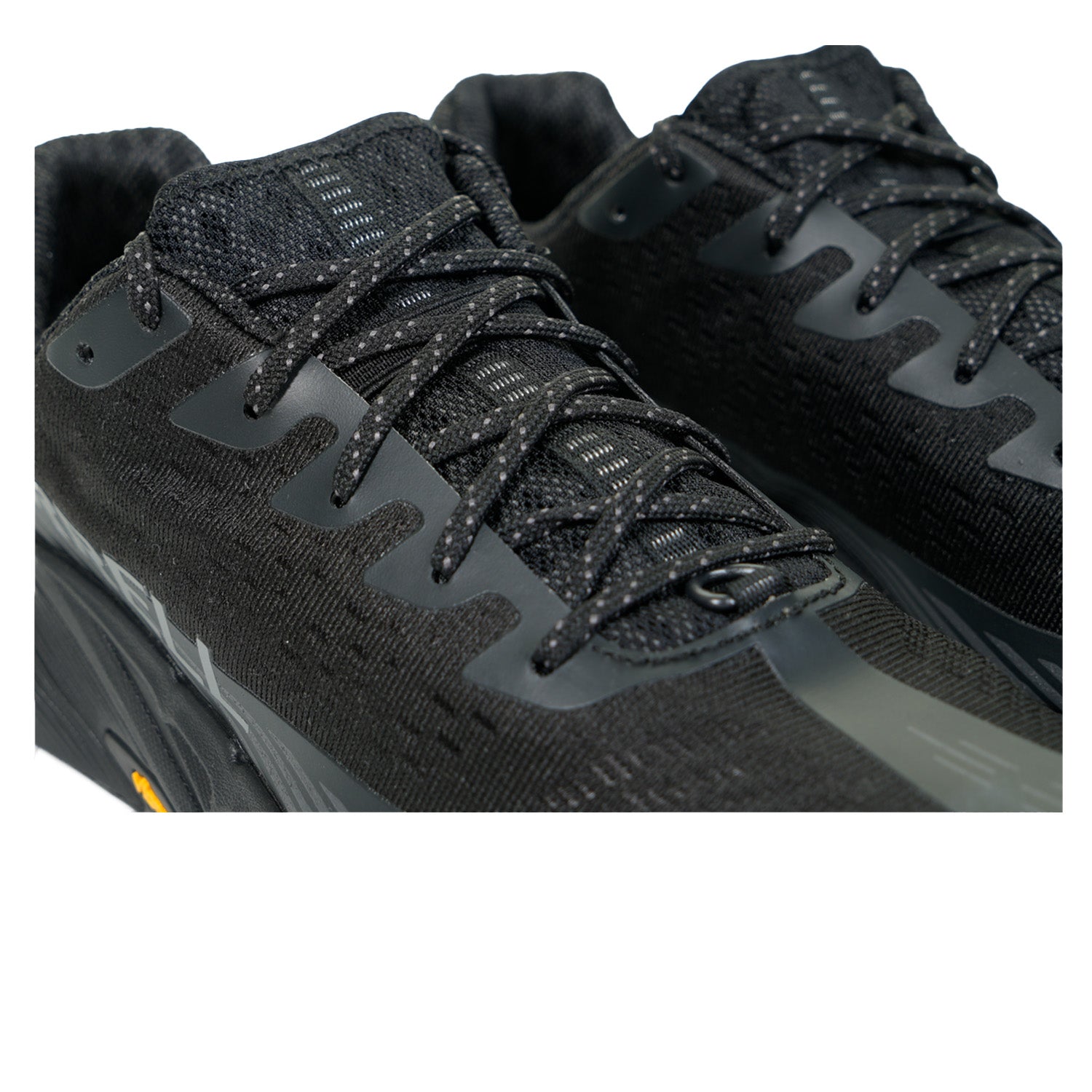 Agility Peak 5 Trainers Black