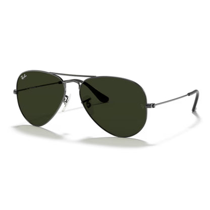 ray ban Aviator Large Metal Gunmetal / Green on an angle