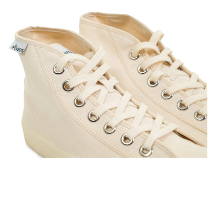 Close up shot of the laces detailing of the Novesta Star Dribble