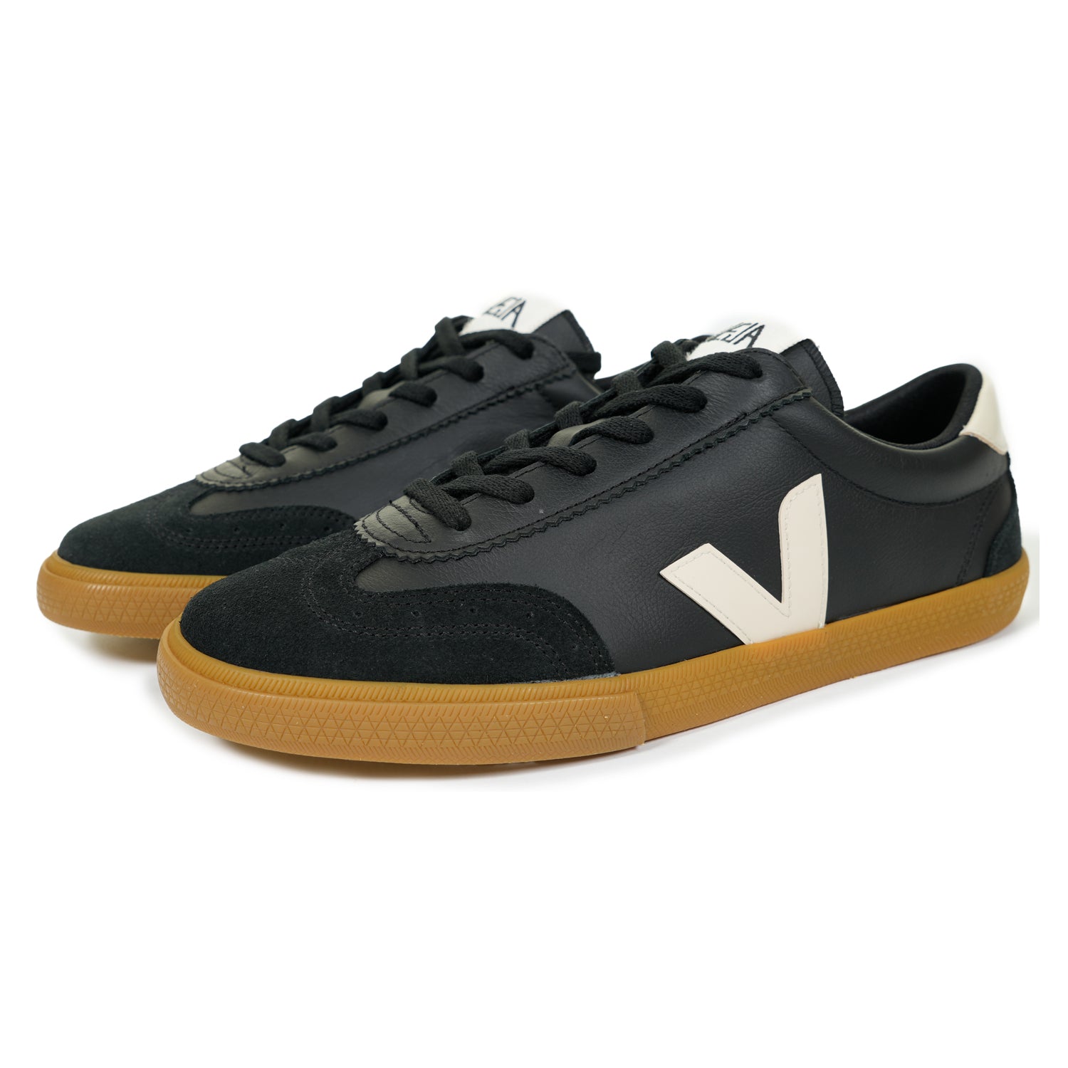 Volley Leather Black Pierre